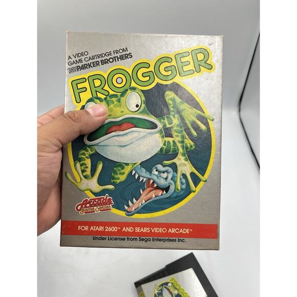 ORIGINAL 1982 Atari 2600 Frogger With Original Box - Picture 7 of 11